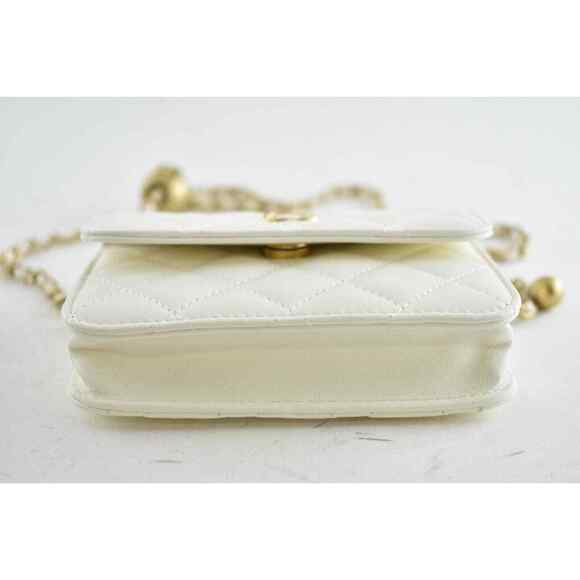 Chanel 22C White Pearl Crush Clutch Mini Chain Classic Gold Card Belt Waist Bag - Picture 8 of 12